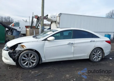 2013 Hyundai Sonata Se z USA, uszkodzony, nr VIN 5NPEC4AC4DH782597